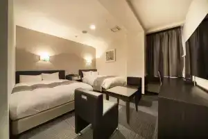 The Grandeur Hotel, Kawasaki