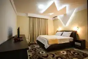 Hotel Oasis, Podgorica
