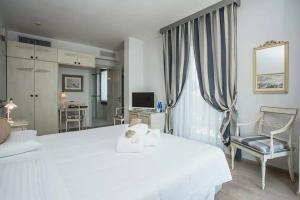 Hotel Spiaggia d'Oro - Charme & Boutique by Double Hospitality, Salo