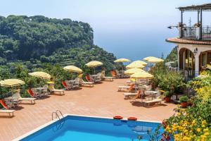 Albergo la Margherita, Scala