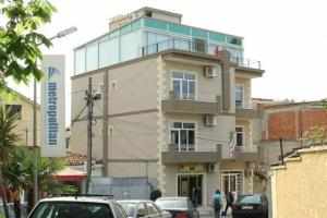 Hotel Italia, Tirana