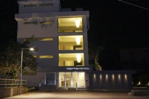 FerroHotel, Modica