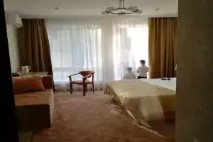 Lesnaya Nimfa Hotel, Krasnopartizanskoe