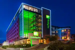 Holiday Inn London - West by IHG, London