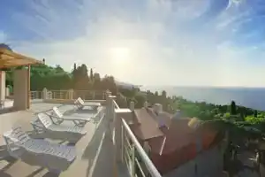 Кедр-Запад Отель, Alupka