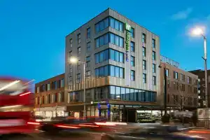 Holiday Inn Express London - Ealing by IHG, London