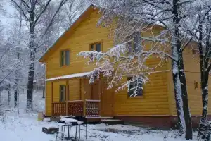 Surskie zori Tourist base, Sovhoznyy