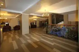 Alpijskaya Skazka Hotel, Estosadok