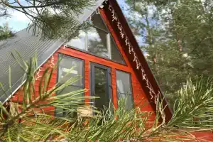 Chik-chirik Cottage, Laskovo