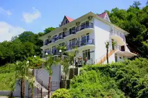 Rooms Fisht, Lazarevskoye