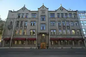 Lancaster Court Hotel