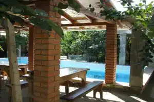 Amely Hotel, Soniachna Dolyna