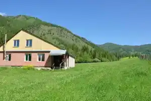 Maralnik Ayhal Tourist base, Onguday