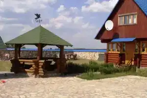 Dvortsy Tourist base, Poselok Vorotynsk