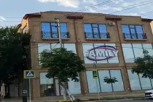 Family Hotel, Derbent