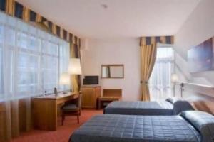 Hotel Master, Torino