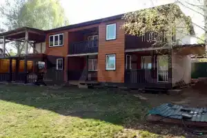 Rubikon Hotel, Uvil'dy