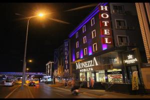 Monezza Avcilar, Istanbul