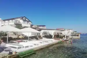 Morskoi Klub - Laguna Hotel, Myrnyi