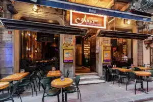 Sanat Hostel Taksim, Istanbul