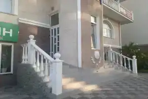 Aurelia Apartment