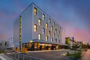 Holiday Inn - the niu, FURY ASCHHEIM MESSE by IHG, Aschheim