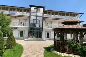 Krymskie Kariby Hotel, Olenevka