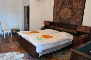 Artush & Raisa B&B, Gyumri