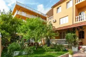 Anzhela-Lantana Hotel, Adler