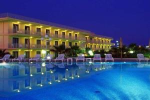 Dioscuri Bay Palace, San Leone
