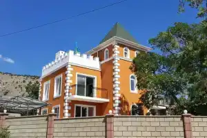 Udacha Kryim Guest House, Vesele