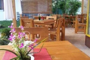 Aparthotel Vila Tufi, Velipoje