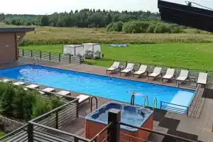 Gorki Golf & Resort Hotel, Gostilitsy