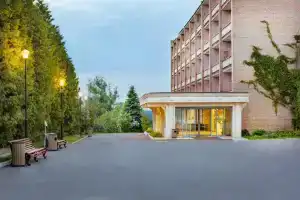 Sofrino Park Hotel, Sofrino