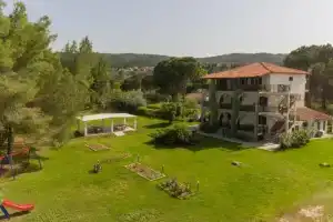 Apartment Hotels