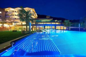 Sonnenparadies Hotel, Scena