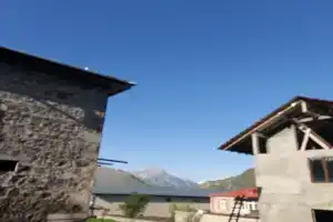 Baqari Inn, Kazbegi