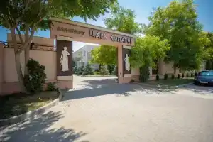 Tsar Evpator Hotel, Yevpatoriya