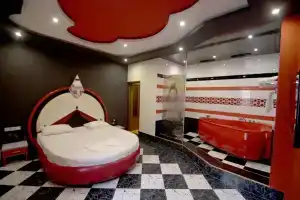 Amira Palace hotel sauna, Yerevan