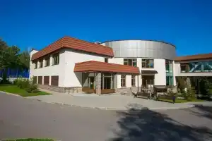Iksha Uchbno-ozdorovitelnyi centr, Bolshaya Chyornaya