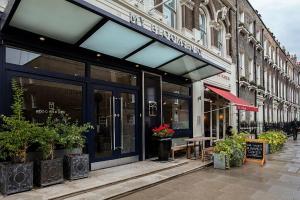 Bedford Hotel, London