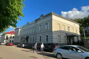 Shalyapin Hotel, Ples