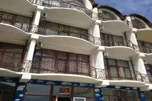 Primorskiy Bereg Hotel