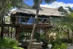 Libelula Tulum Beachfront Hotel, Tulum
