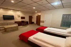 Poniya Hotel, Chelyabinsk