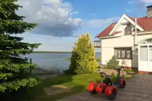 Guest house Domik u ozera Svir, Radyushi