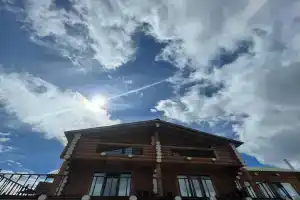 Skazki Baykala Guest House, Sakhyurta