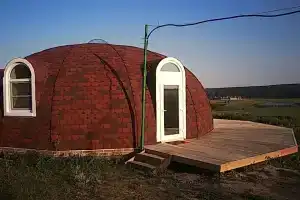 Kupolnyy dom Glamping, Kamenka
