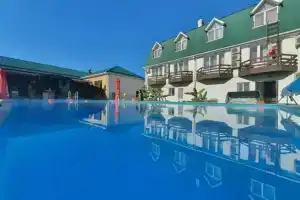 Yuzhnaya Noch' Hotel, Dzhubga