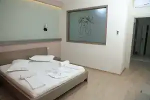 Hotel Picasso, Vlore